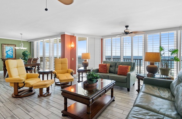 Pelican Walk 506 - Pet Friendly Condo on the Beach!