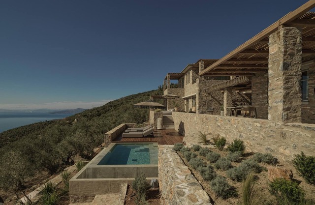 Peliva Nature & Suites Complex