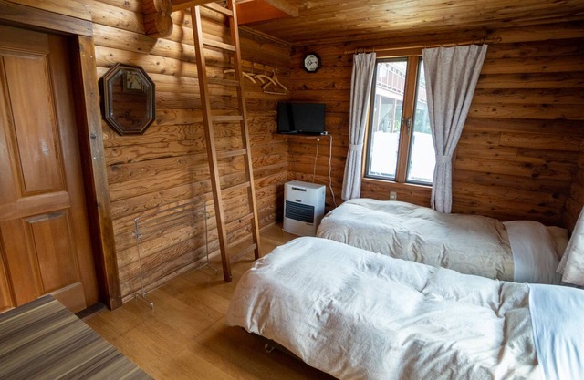 Pension and Log Cottage Hoshinoko