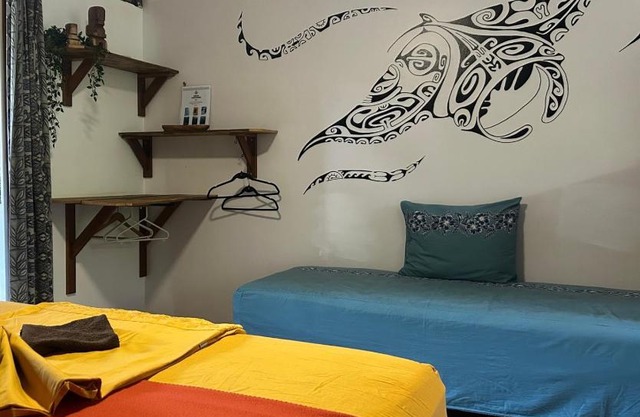 Pension Bounty Rangiroa - Art Gallery & Tropical Garden