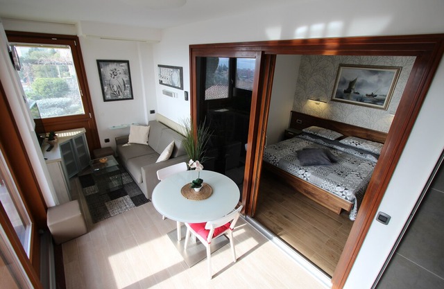 Pension SILVIA - Apartment Deluxe for 2 People