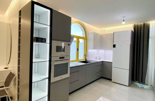 Penthouse Beachfront Apartment, Santorini Residence Drymadhes, Dhermi, Albania