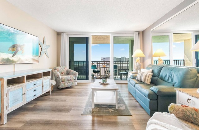Penthouse Cape Winds 509 - On the beach with ocean views!