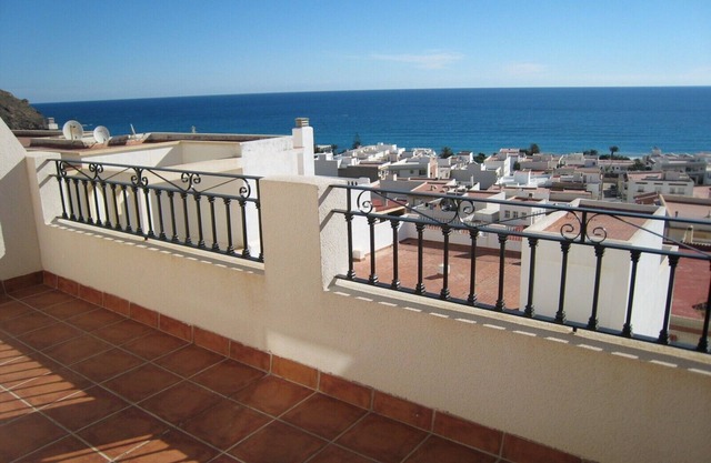 PENTHOUSE in Cabo de Gata with fabulous sea views