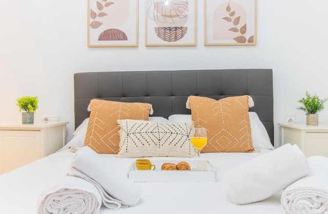 Penthouse Pyrinees , Terrace , Parking & Storage