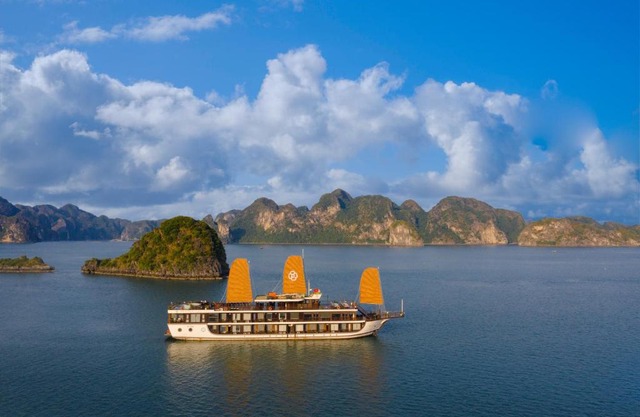 Peony Cruises