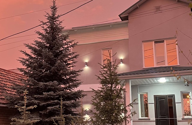 People Hostel & Suites