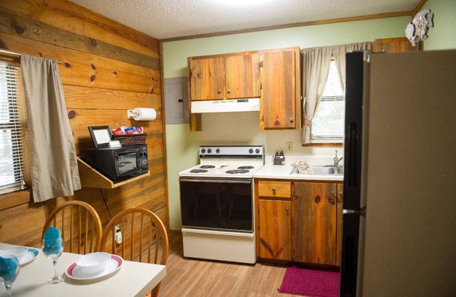 Perch Awhile- Broken Bow/Hochatown- 1bd
