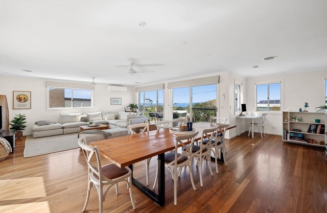 Percy's Beach House with Ocean Views and Spa - Jan Juc