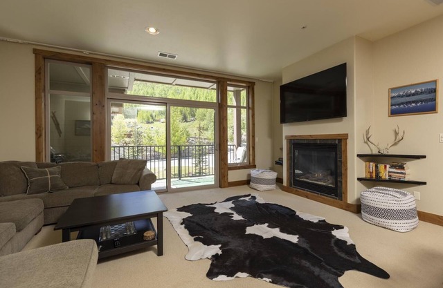 Peregrine Pointe 203 - Managed by Purgatory Resort