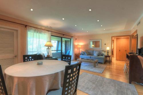Perfect Condo Sleeps 8 Guests Florida