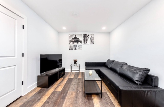 Perfect DC Getaway Near Arboretum & Union Market!
