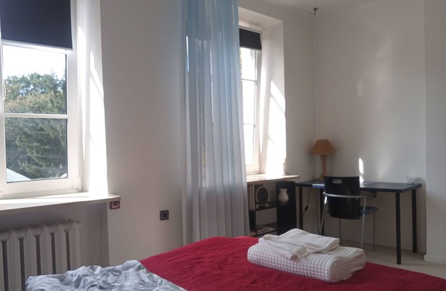 Perfect for Old Town, Chopin and Warsaw Universities Visits. Safe, quiet, budget