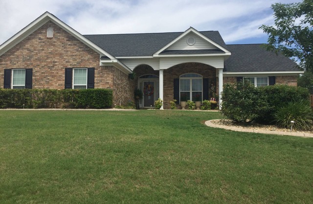 Perfect Masters Rental! Beautiful ranch home Close to Augusta Nationals & Stores