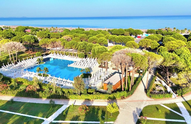 Perla Penthouse, Lalzit Bay, Albania