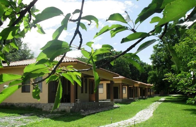 Perperеshka River Villas