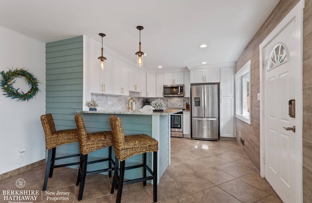 Pet friendly beach getaway! Extended stay discounts!