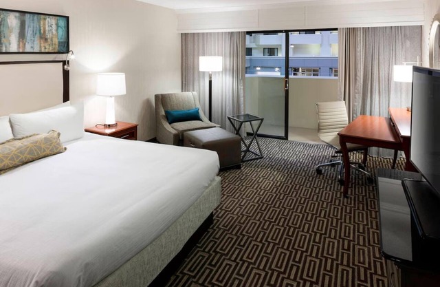 Pet-Friendly Comfort Near Fairfax Museum & Visitor Center | Free Parking