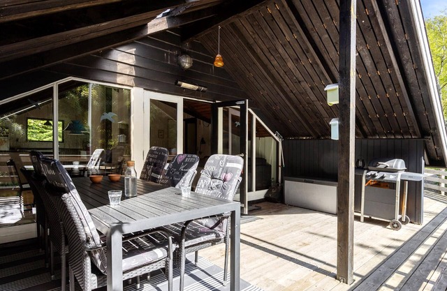Pet friendly home in Vesløs with WiFi
