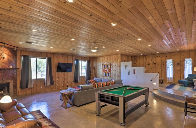 Pet-Friendly Tucson Oasis with Pool & Game Room!