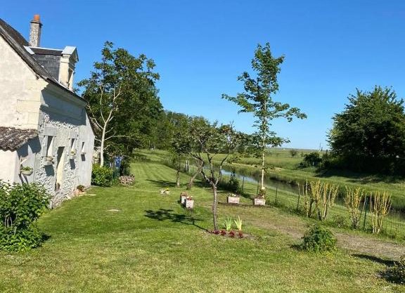 Petite maison au bord du canal, 8' Zoo de Beauval, PMR