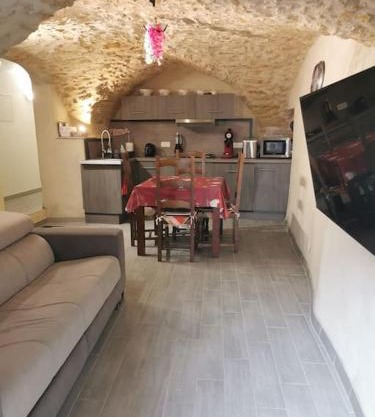 Petite maison de village charmante et authentique