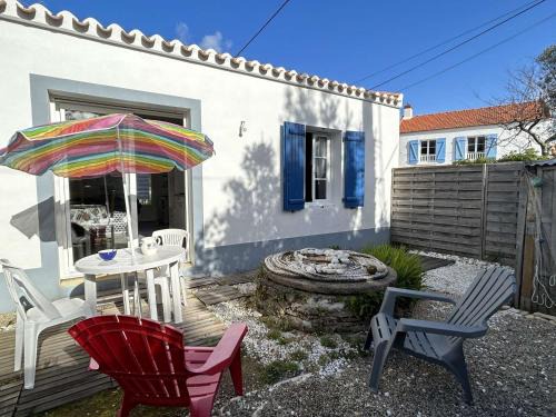 Petite maison neuve à 250m de la plage avec jardin clos, terrasse et parking - L'Épine - FR-1-224B-190