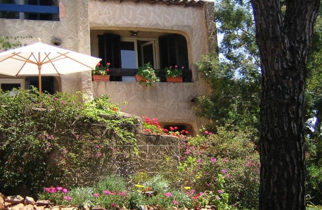 Petite Villa Dans Domaine Prive Decala Rossa