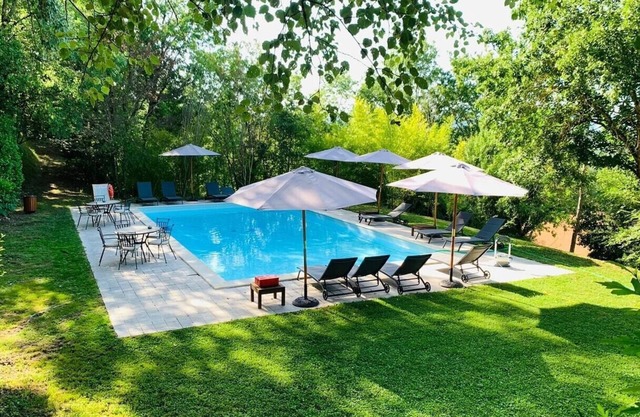 Petricci Residence - Casa Ellera apartment with shared pool