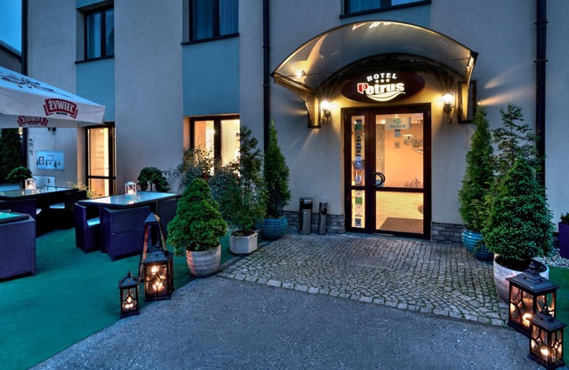Petrus Hotel