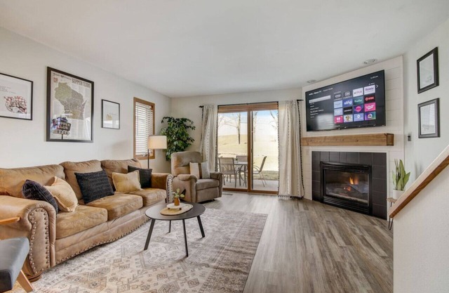 Peyton's Place at Tamarack - Great Location!