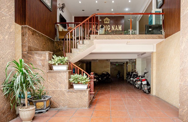 Phuong Nam Hotel Aeon Mall Long Bien