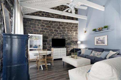 Pico Boutique House
