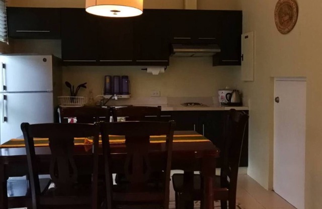 Pico de Loro Beach and Country Club 3brJacbg01Cam