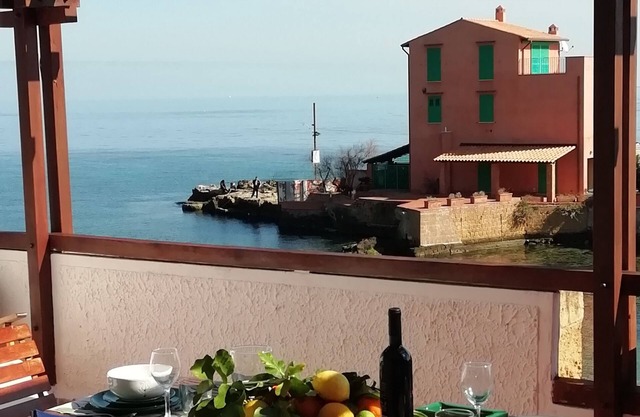 Pieds dans l'eau,Palermo,borgo di pescatori, 2bedrs 2bathrs