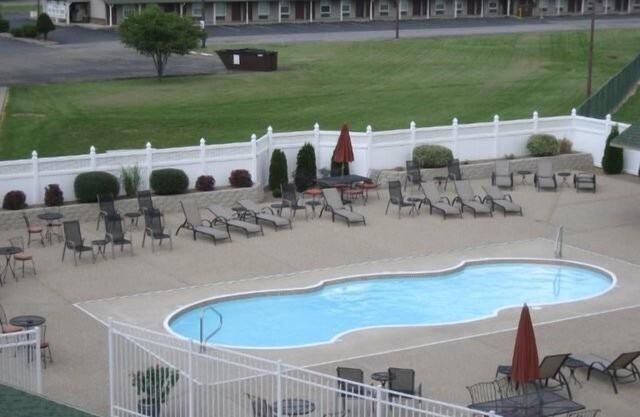 Pine View Resort