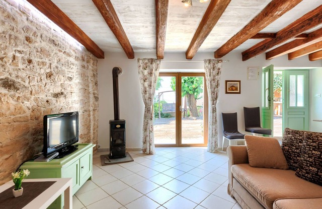 Pinia II by Interhome