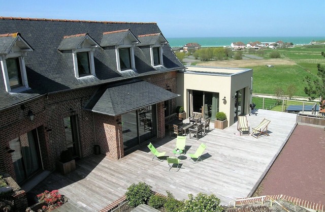 Planches, the sea on foot