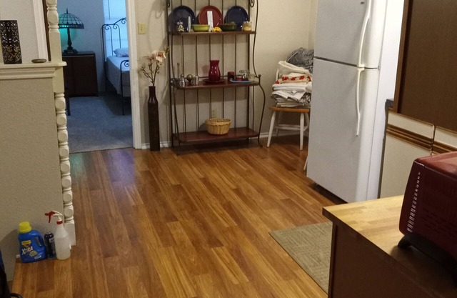 Plano Two Bedroom apartment