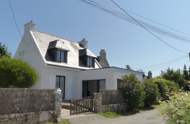 Pleasant holiday home close to the beach