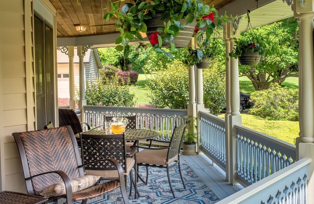 Pleasanton Courtyard B&B
