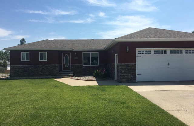 Plenty of space, close to the fairgrounds