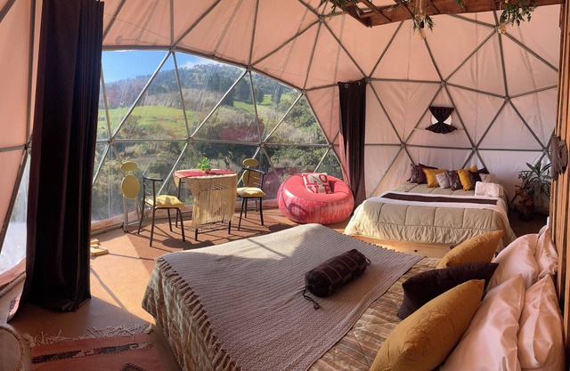 Poas Volcano Observatory Lodge & Glamping