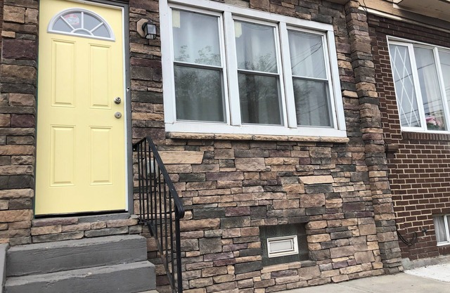 Point Breeze Row