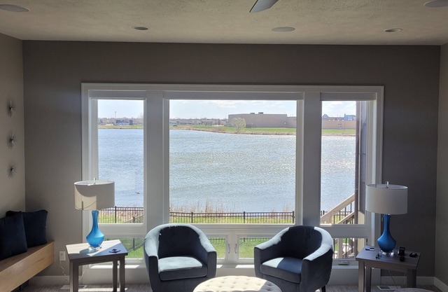 Pond View Retreat,n6 Bedroom, 4 Bath, 3 Level Luxury Home In Sioux Falls.