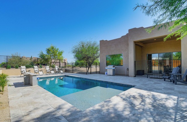 Pool, Golf, Hike, Bike: North Scottsdale Home!