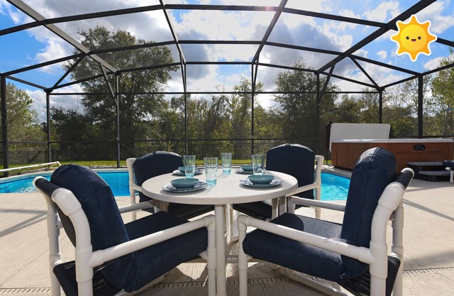 POOL HOME - Luxury Windsor Palms Resort - 6 miles to Disney! POOL HEAT INCLUDED!