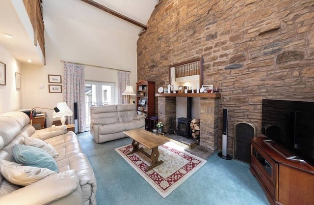 Poppythorn Cottage Duplex Free Wi-Fi Hot Tub Nature Retreat Cosy