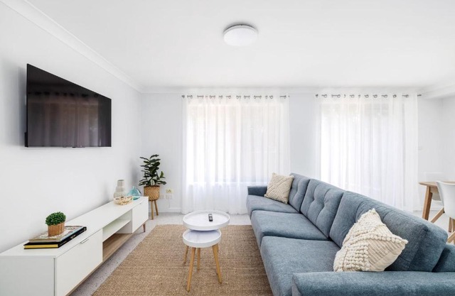 Port Stephens Spacious Townhouse