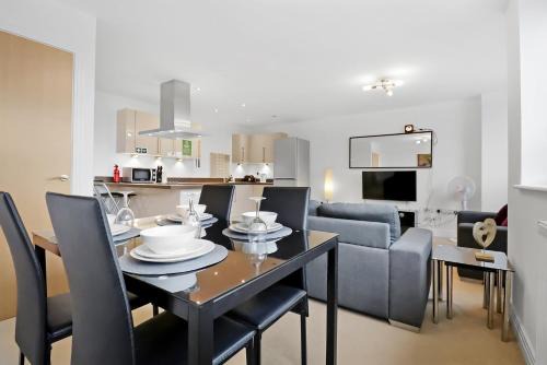 Portfolio Apartments - Stevenage Town Centre